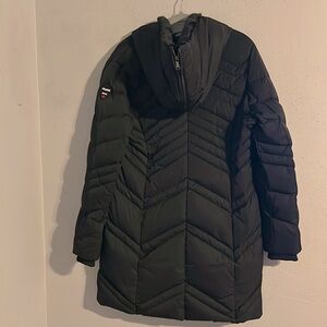 Pajar coat (black) PUFF with design all over coat pit to pit:22”. Length:35”